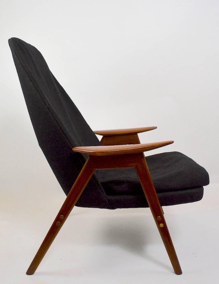 Scandinavian Modern Lounge Chair by Langlos Fabrikker AS Stranda Norway for Westnofa For Sale