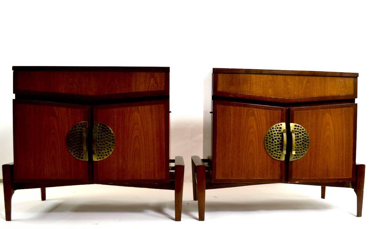 Pair of Asia Modern Nightstands by Helen Hobey for Baker In Good Condition In New York, NY