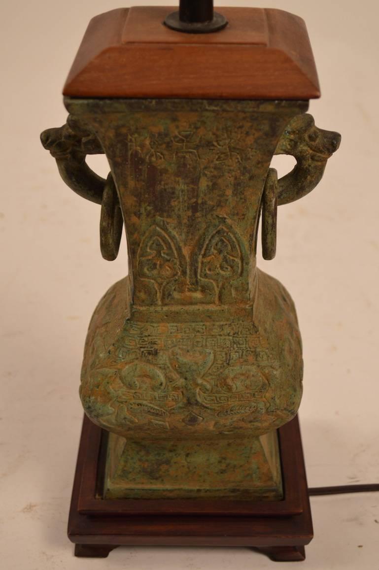 American Asia Modern Vase Form Lamp in the Ancient Chinese Style