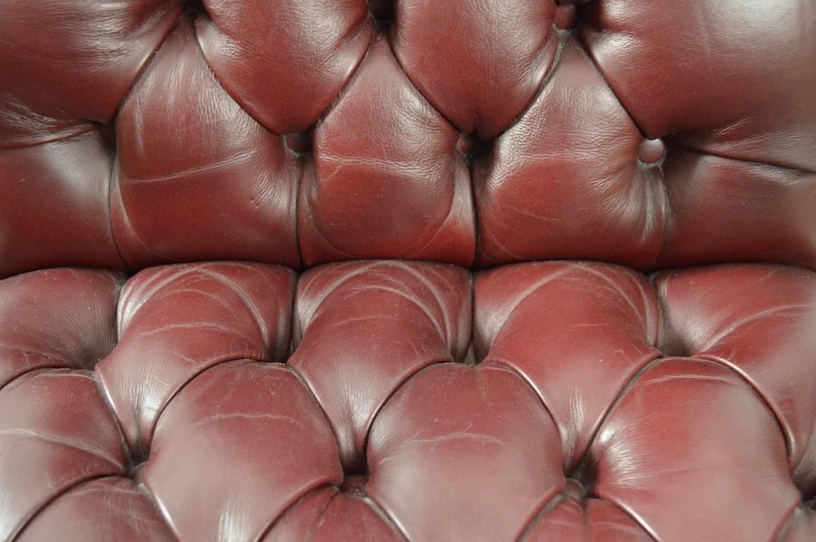 American Swivel Tilt Tufted Leather Chair