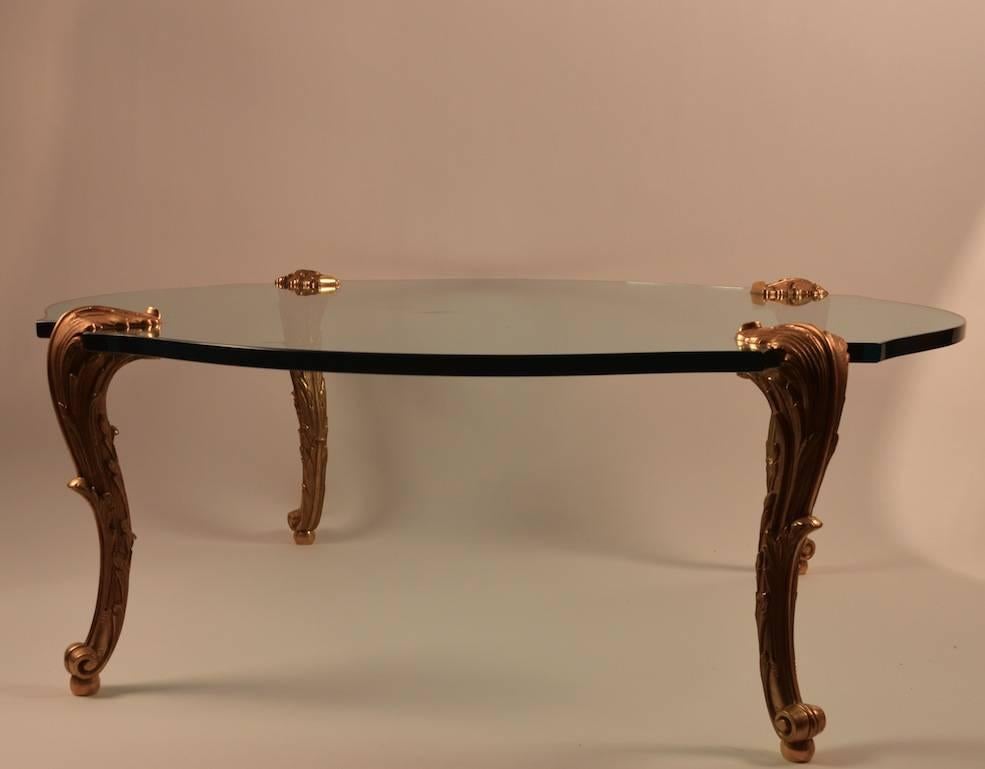 P.E. Guerin Scalloped Edge Coffee Cocktail Circular Table with Gilt Brass Legs In Good Condition In New York, NY