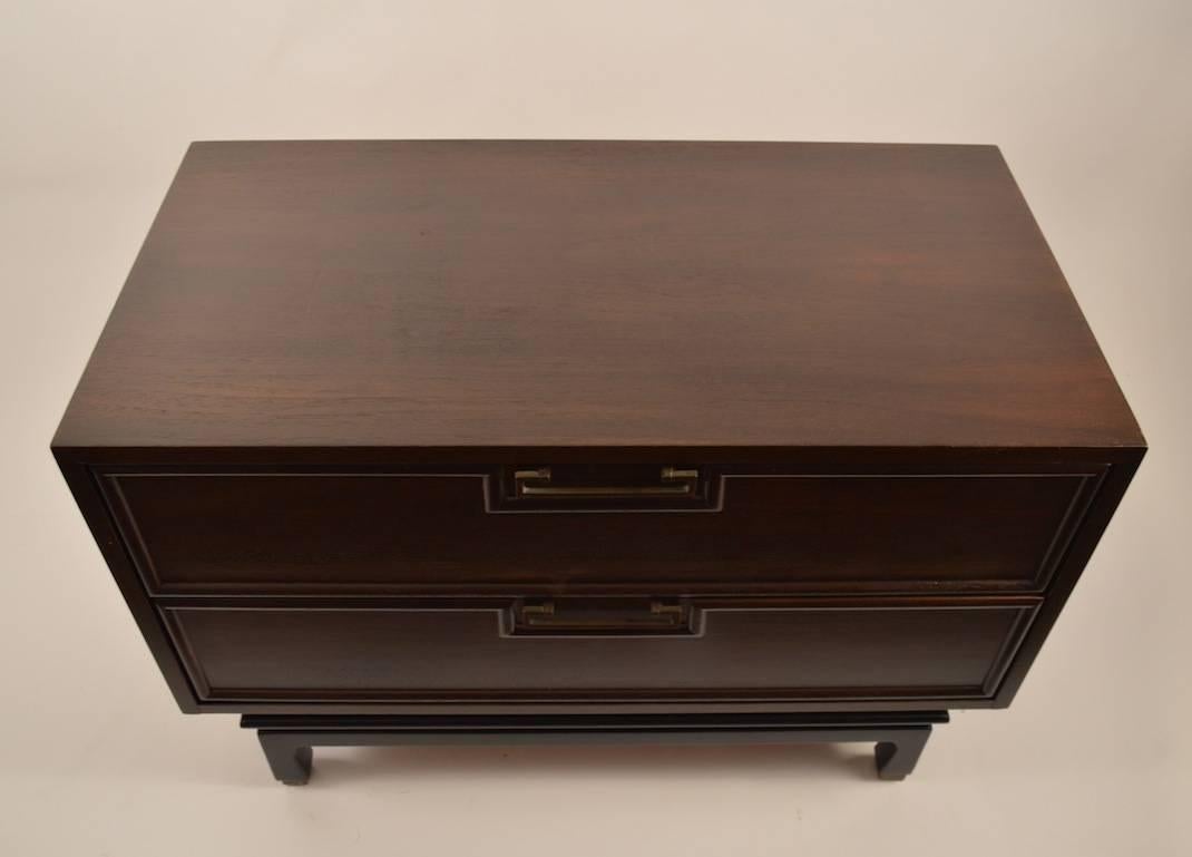 Pair of Drawer Nightstands by American of Martinsville In Excellent Condition In New York, NY