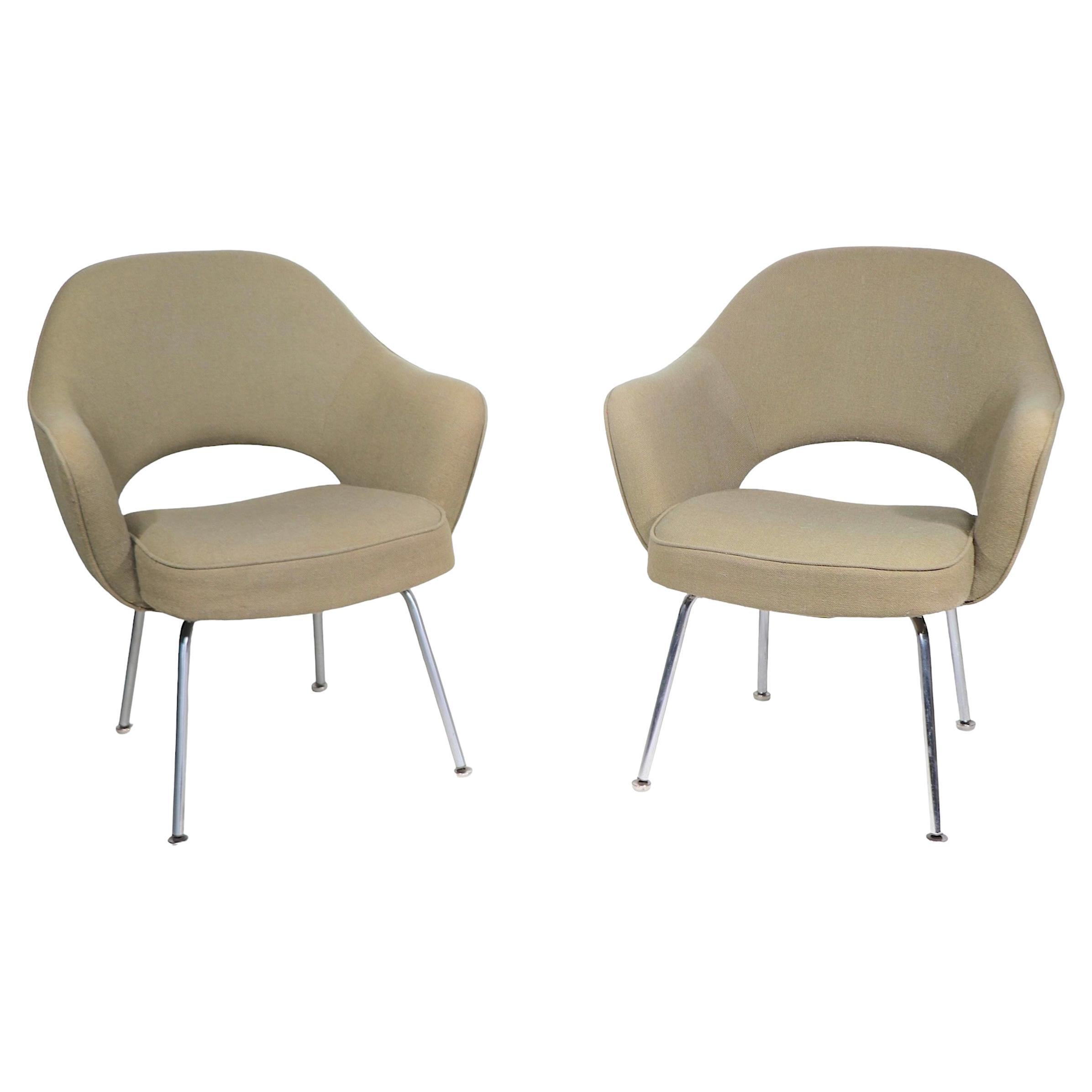 Pr. Vintage Saarinen for Knoll Executive Chairs c. 1960/70's For Sale