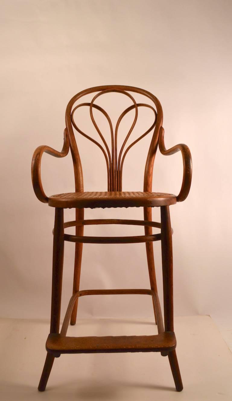 Bentwood Billiard Stool Attributed to Thonet For Sale 3