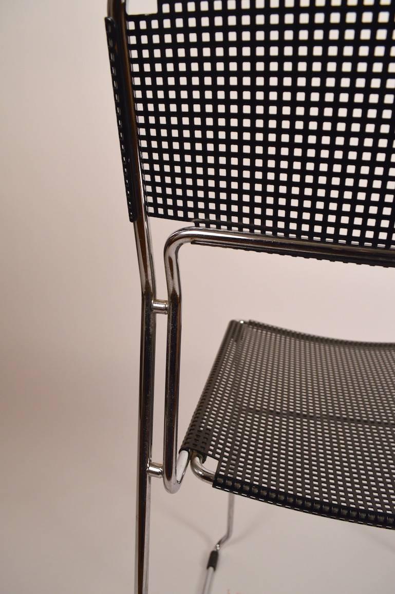 Black and Chrome Metal Mesh Chair In Excellent Condition For Sale In New York, NY