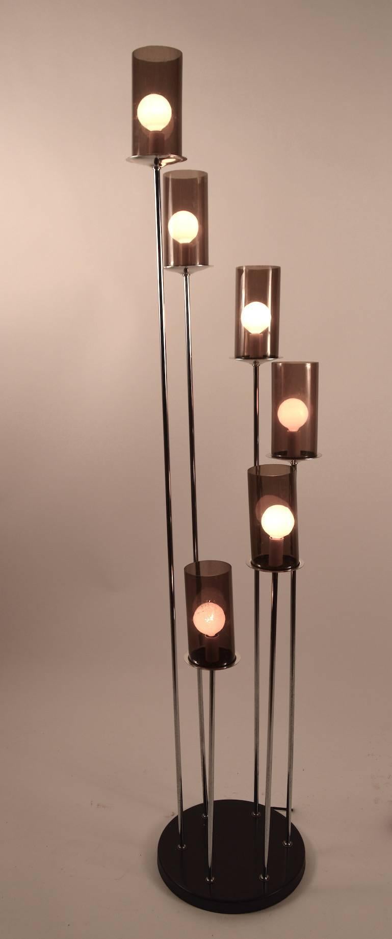 Six-Light Cascading Light Floor Lamp In Good Condition For Sale In New York, NY