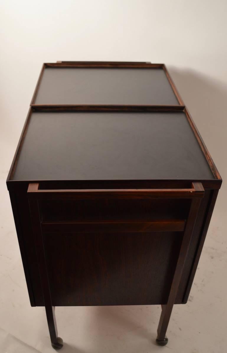 Scandinavian Modern Exquisite Danish Rosewood Cart by Nies Erik Glasdam Jensen For Sale