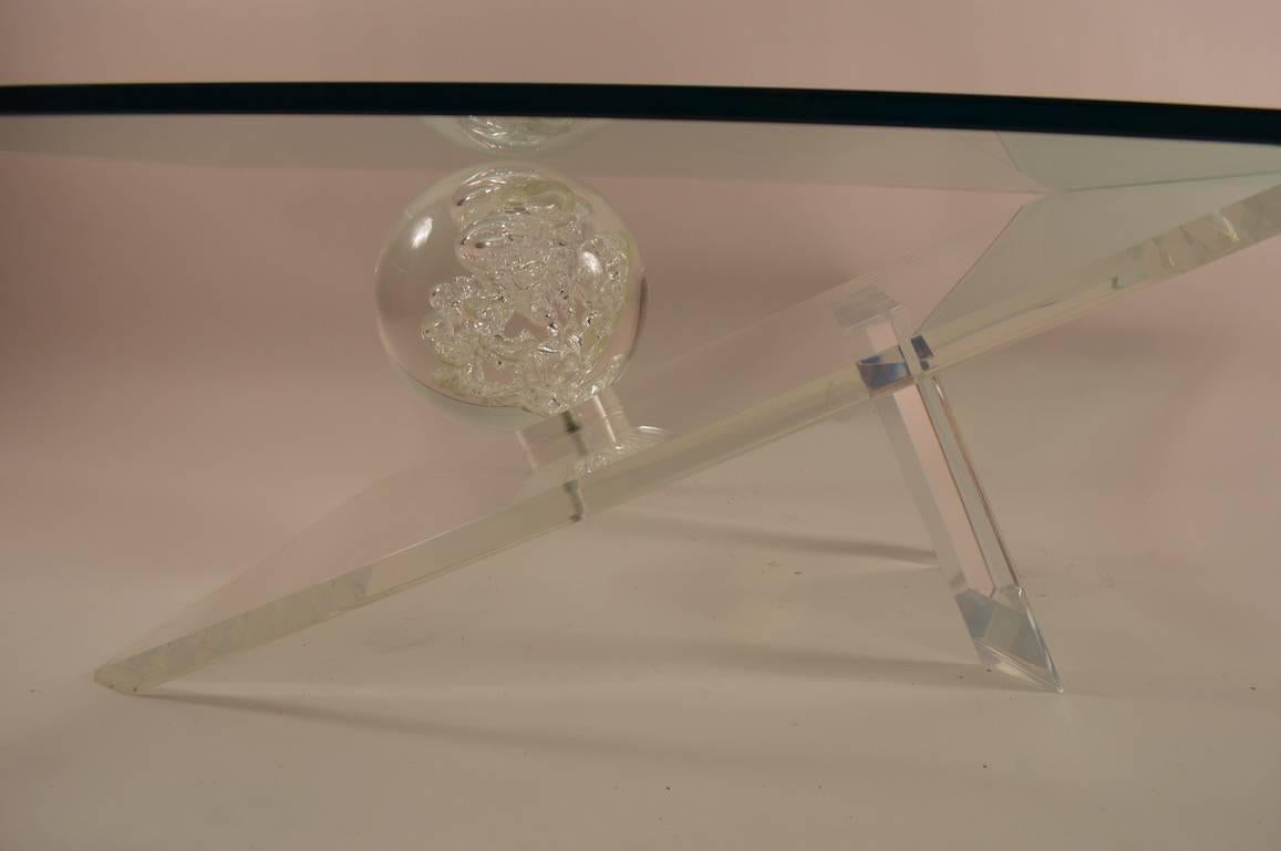Spectacular Lucite and Glass Table In Excellent Condition For Sale In New York, NY