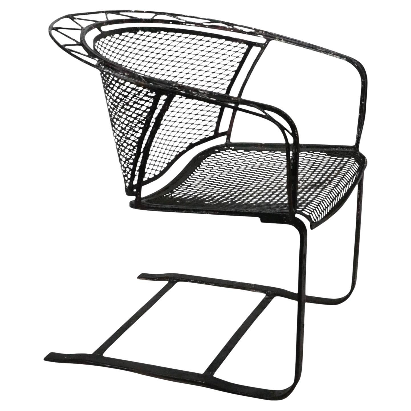 Salterini Zig Zag Pattern Cantilevered Garden Patio Poolside Dining Height Chair For Sale