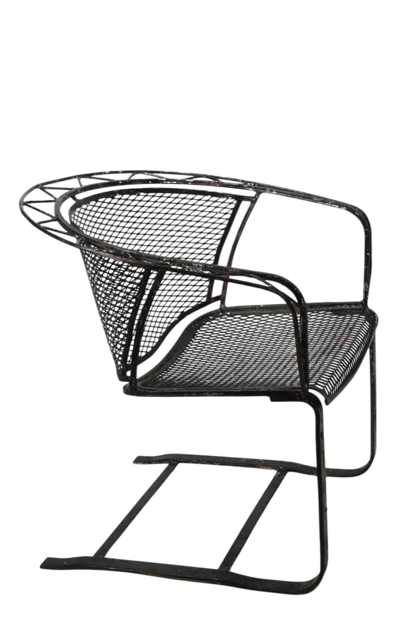 Mid-Century Modern Salterini Zig Zag Pattern Cantilevered Garden Patio Poolside Dining Height Chair For Sale