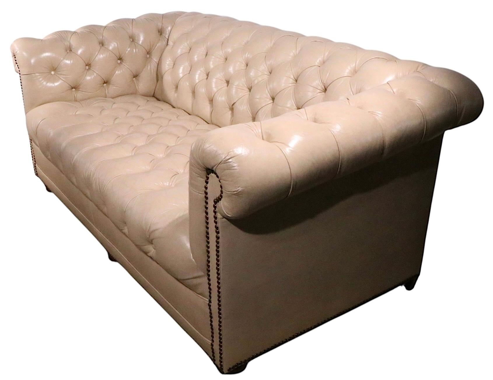 Pair of Tufted Leather Chesterfield Sofas c. 1950/60's For Sale 11
