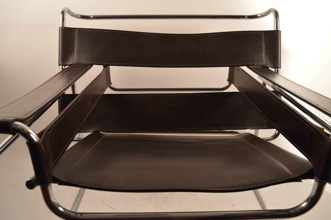 Italian Pair of Vintage Breuer Wassily Chairs in Great Dark Brown Leather