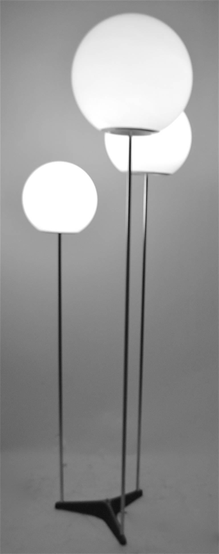 Frank Ligtelijn for RAAK Cascading Ball Globe Floor Lamp In Good Condition In New York, NY