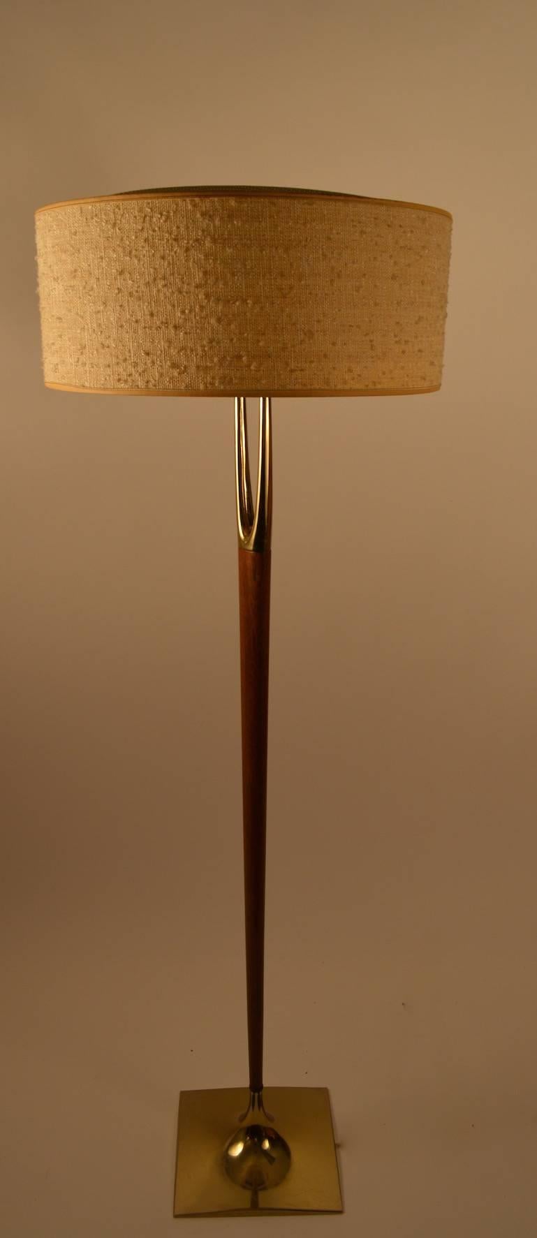 laurel wishbone lamp