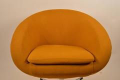 Single Overman Swivel Pod Chair
