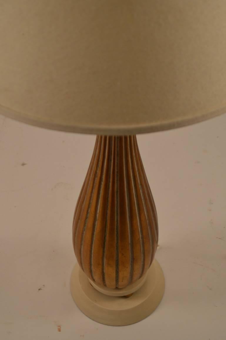 Pair of Reeded Giltwood Table Lamps In Excellent Condition For Sale In New York, NY
