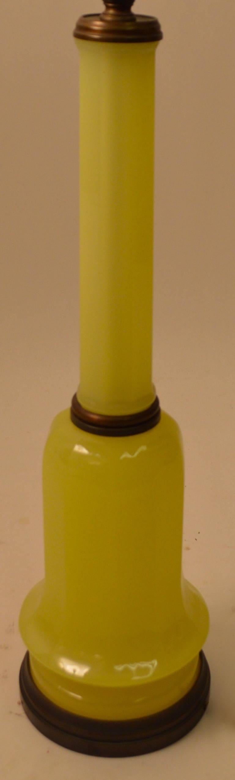 Mid-20th Century Single Table Lamp in Yellow Glass