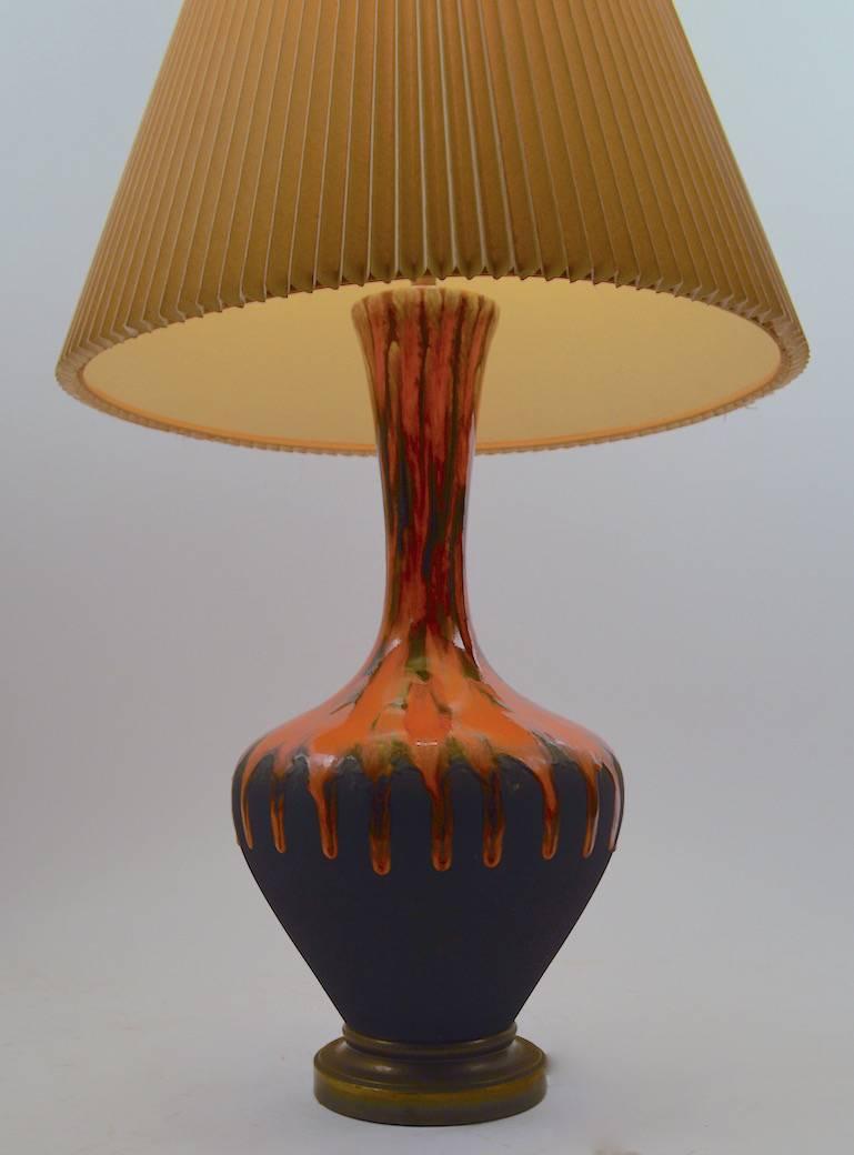 Pair of Bulbous Orange Drip Glaze Table Lamps In Excellent Condition In New York, NY