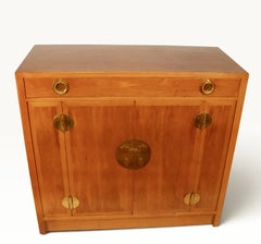 Buffet moderne de style asiatique chinois, conçu par Edward Wormley pour Dunbar, vers les années 1950