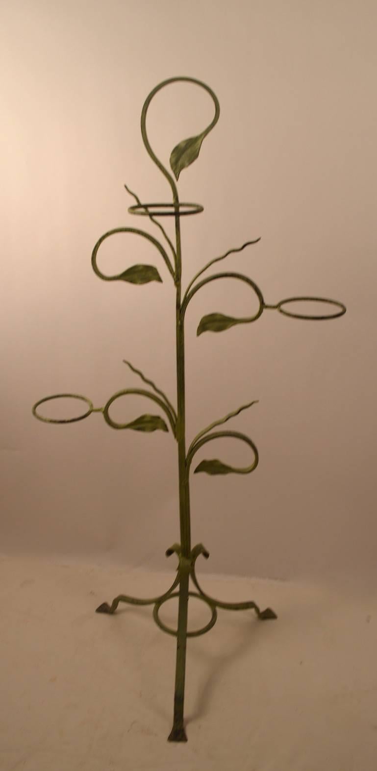 Wrought Iron Salterini Plant Stand in Green Paint
