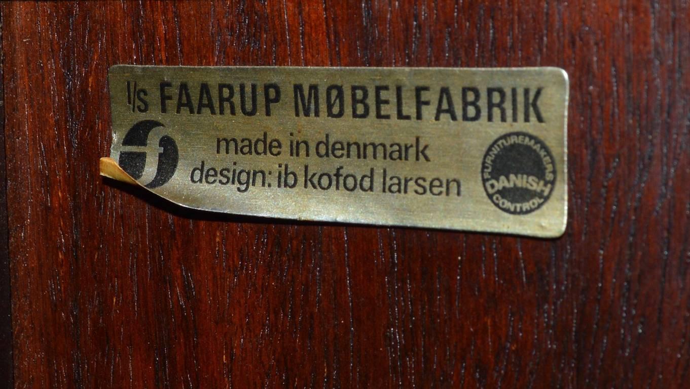 Rare Rosewood Ib Kofod-Larsen Credenza for Faarup Møbelfabrik 3
