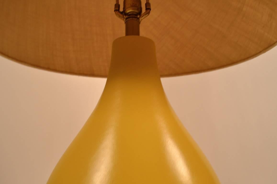 American Large Teardrop Form Yellow Ceramic Table Lamp For Sale