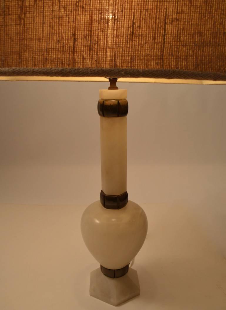 Mid-Century Modern Pair of Elegant Alabaster and Bronze Table Lamps For Sale