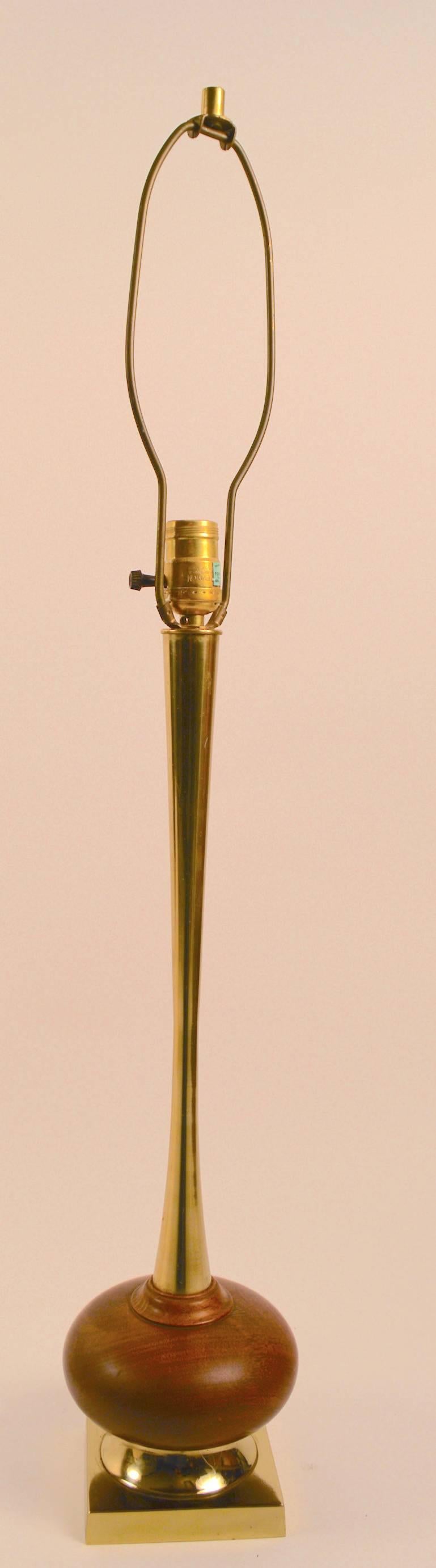 Mid-Century Lamp by Laurel In Good Condition In New York, NY