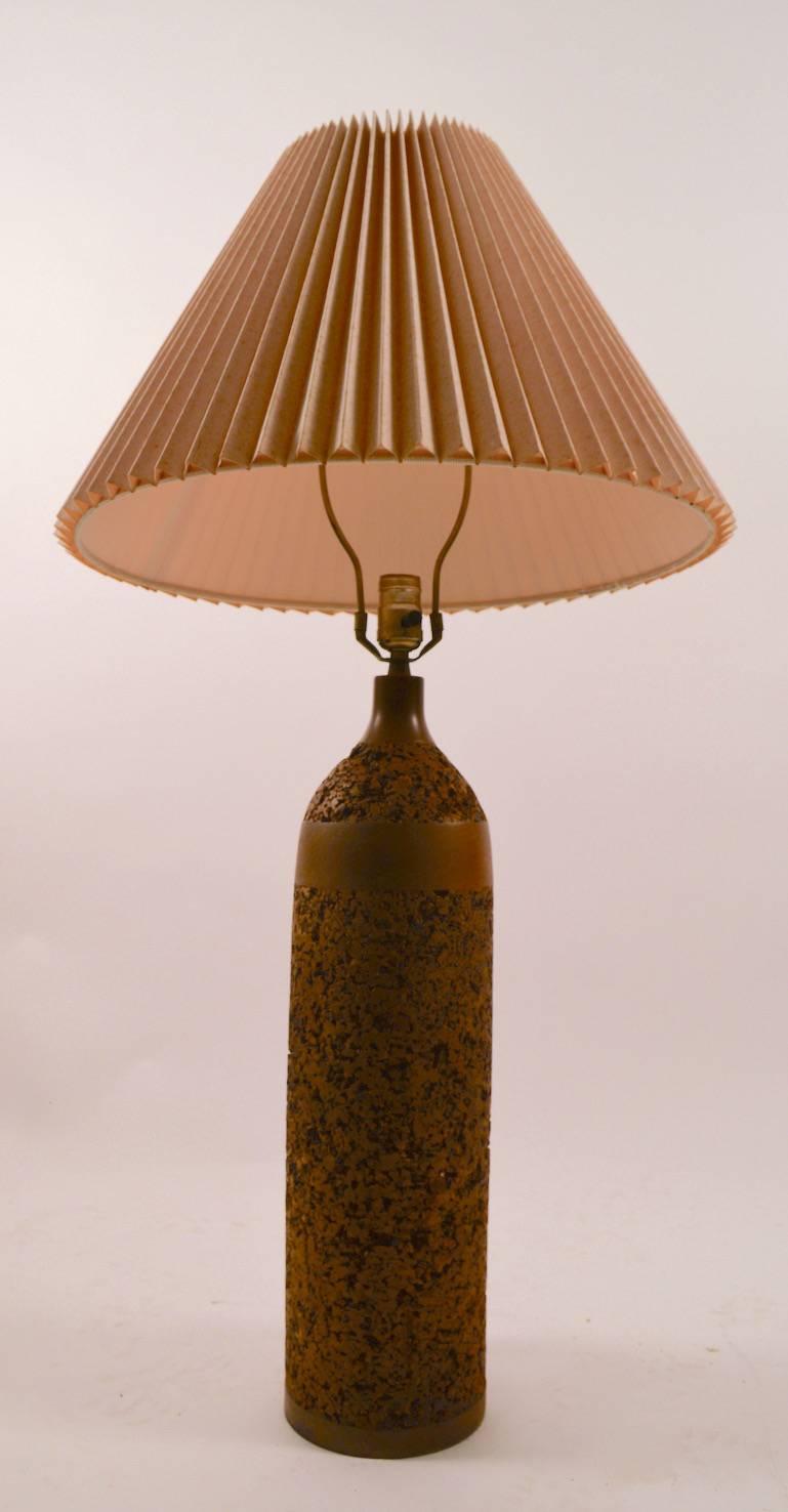 Lámpara de mesa de madera y corcho con forma de botella Moderno de mediados de siglo en venta