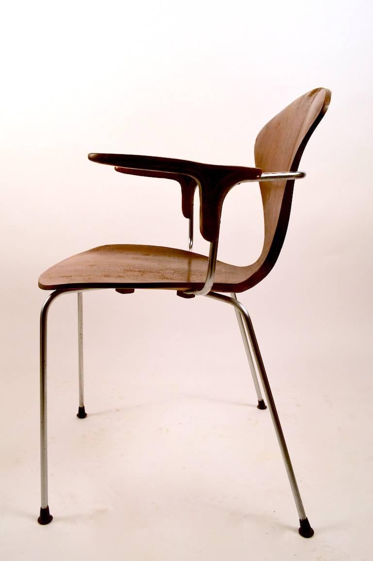 Möglicherweise ein einzigartiger Sessel, der Cherner zugeschrieben wird im Zustand „Relativ gut“ im Angebot in New York, NY