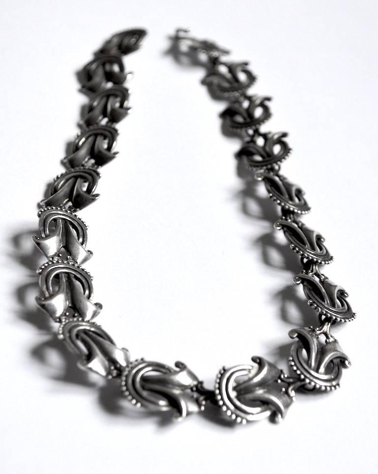 Mid-20th Century Mexican Silver Necklace by Margot De Taxco For Sale