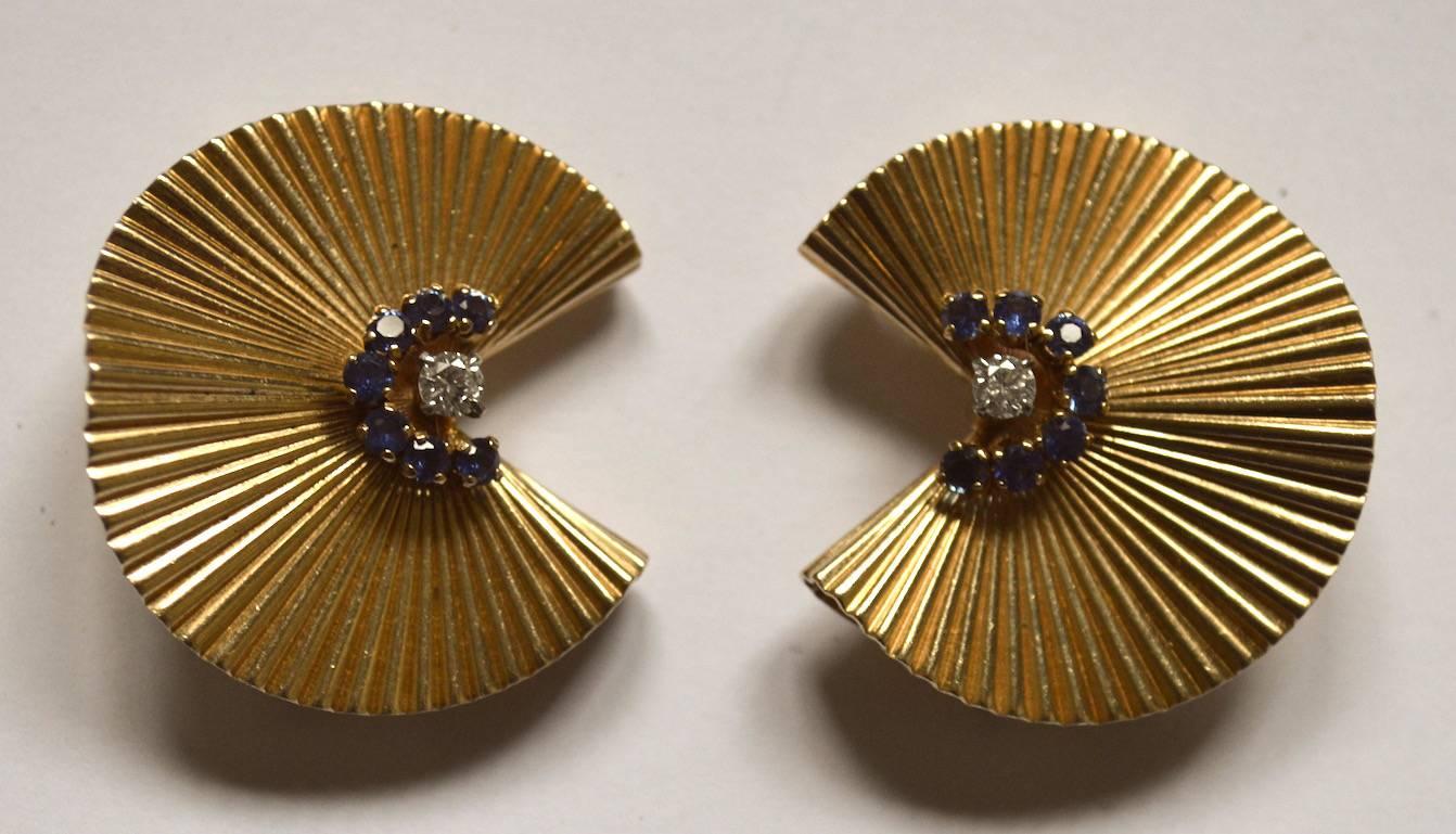 Or Lot de six pièces de bijoux Tiffany de 14 carats, lot comprenant des boucles d'oreilles et des épingles en vente