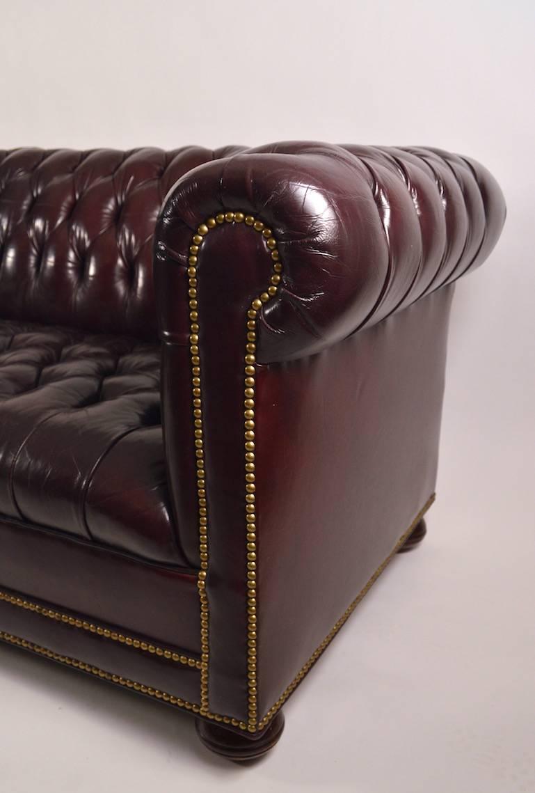 Classic Leather Chesterfield Sofa xxx In Excellent Condition In New York, NY