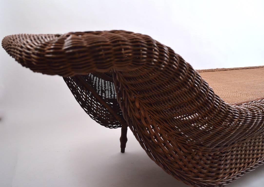 Arts and Crafts Victorian Wicker Chaise Recamier Daybed