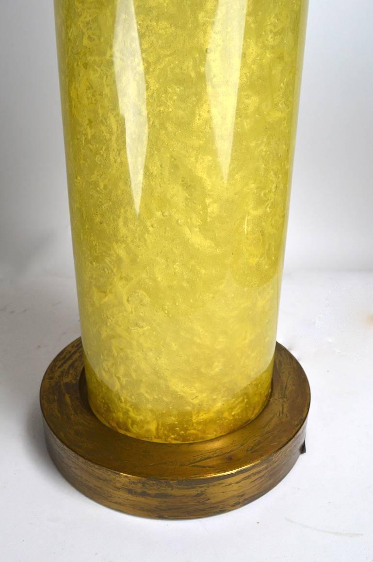 Metà XX secolo Impressionante coppia di lampade frattali in resina acrilica in vendita