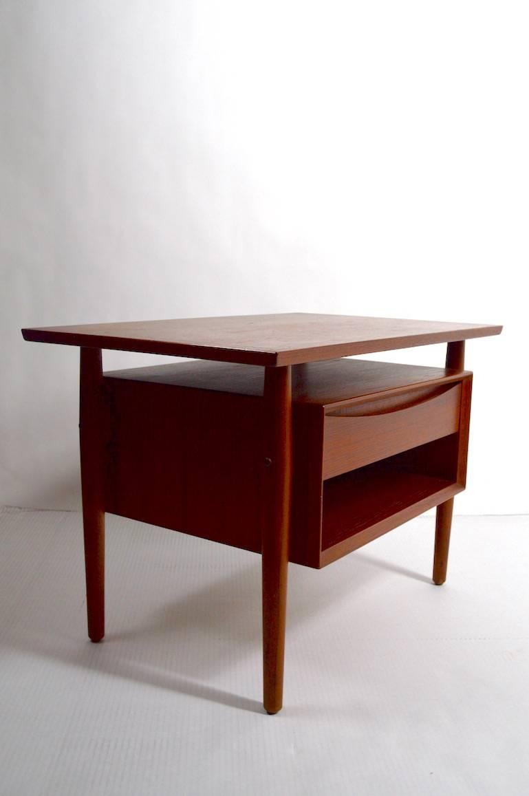 Pair of Arne Vodder for Sibast Nightstands 3