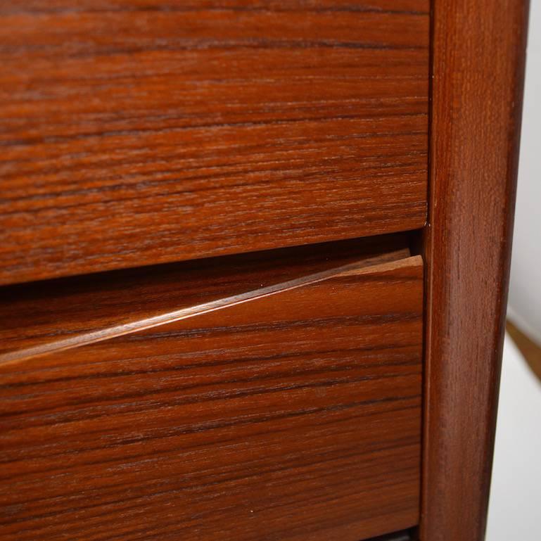 arne vodder chest of drawers