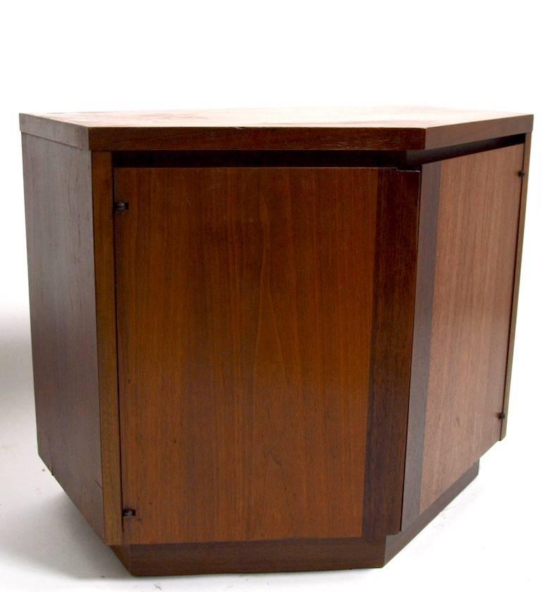 American Pair of Lane Nightstands of Polygon Form