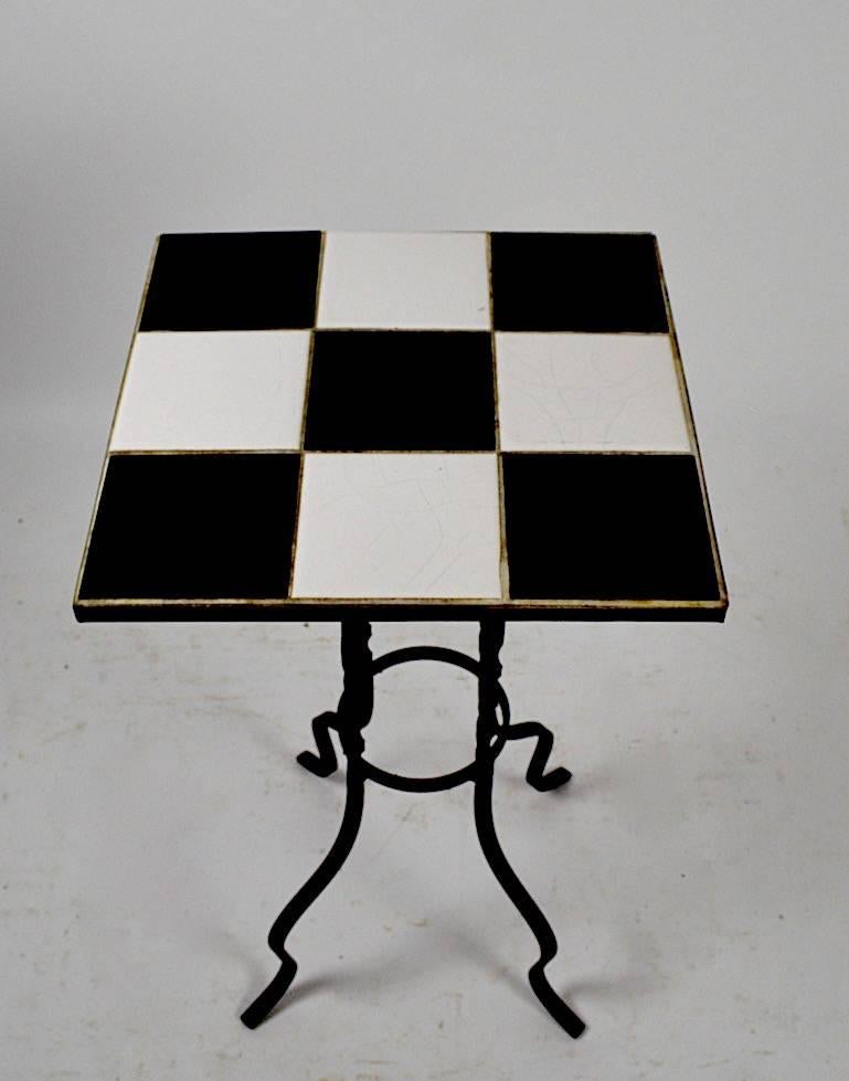 Graphic Tile-Top Plant Stand Table In Good Condition In New York, NY