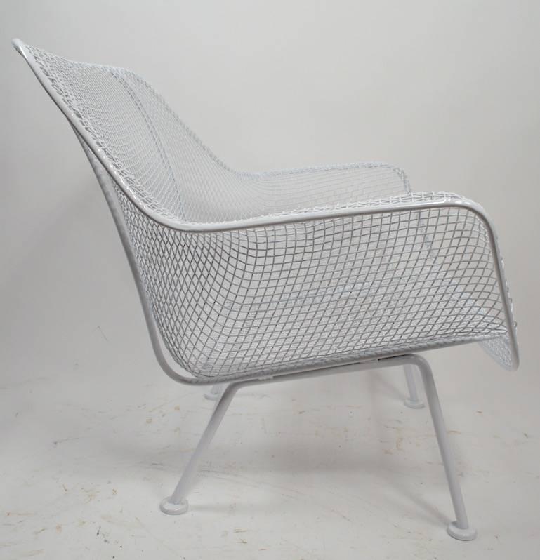 Pair of Woodard Lounge Chairs Freshly Powder Coated In Excellent Condition In New York, NY