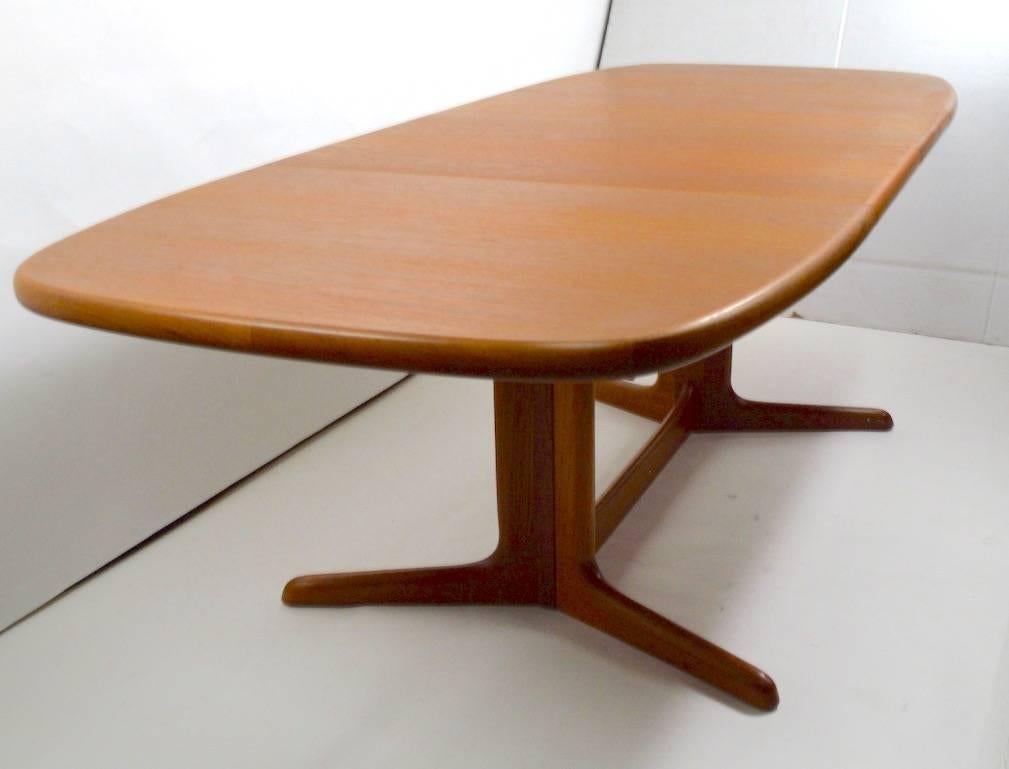 Teak Danish Dining Table with Two Leaves 4