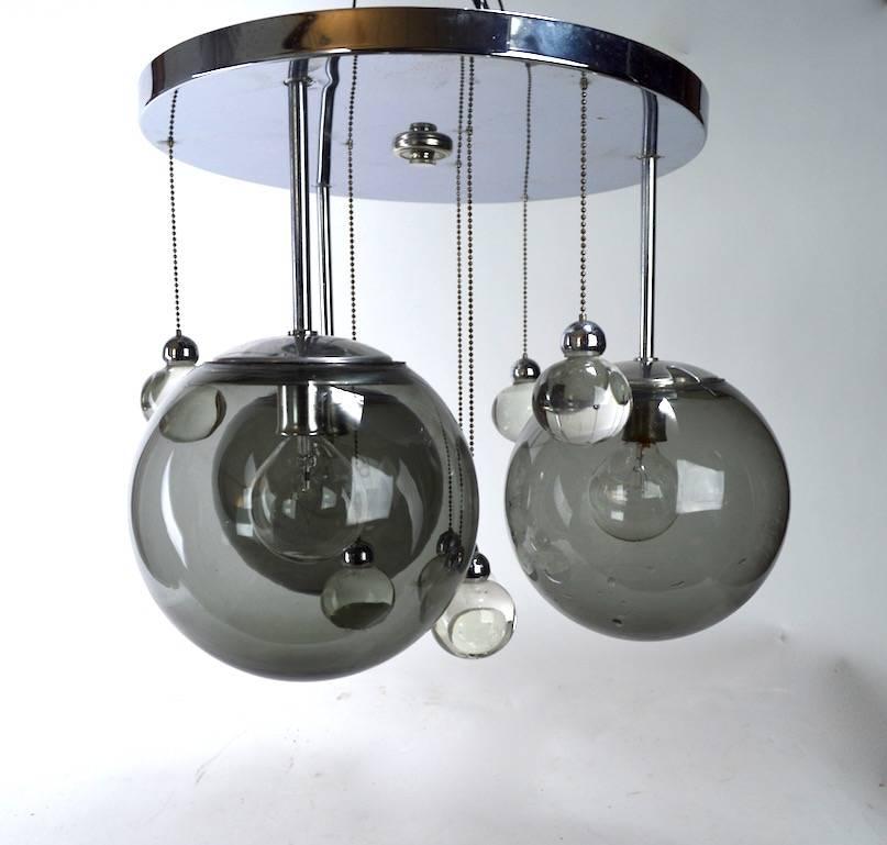 Chrome Lightolier Flush Mount Bubble Chandelier In Excellent Condition In New York, NY