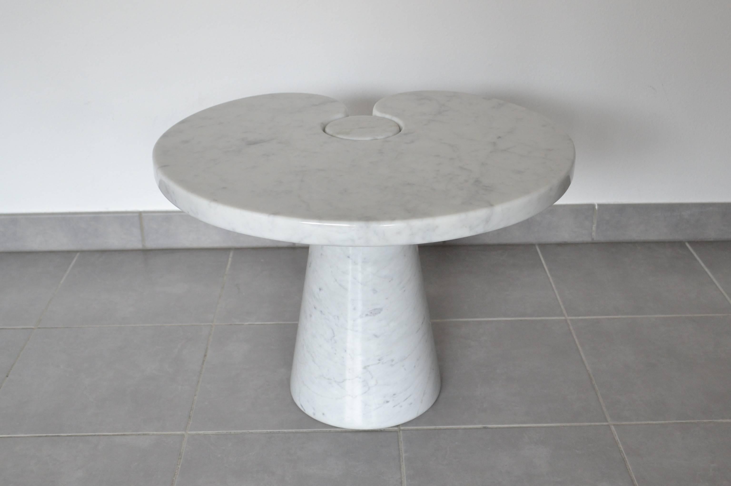 Elegant side table by Angelo Mangiarotti from the 