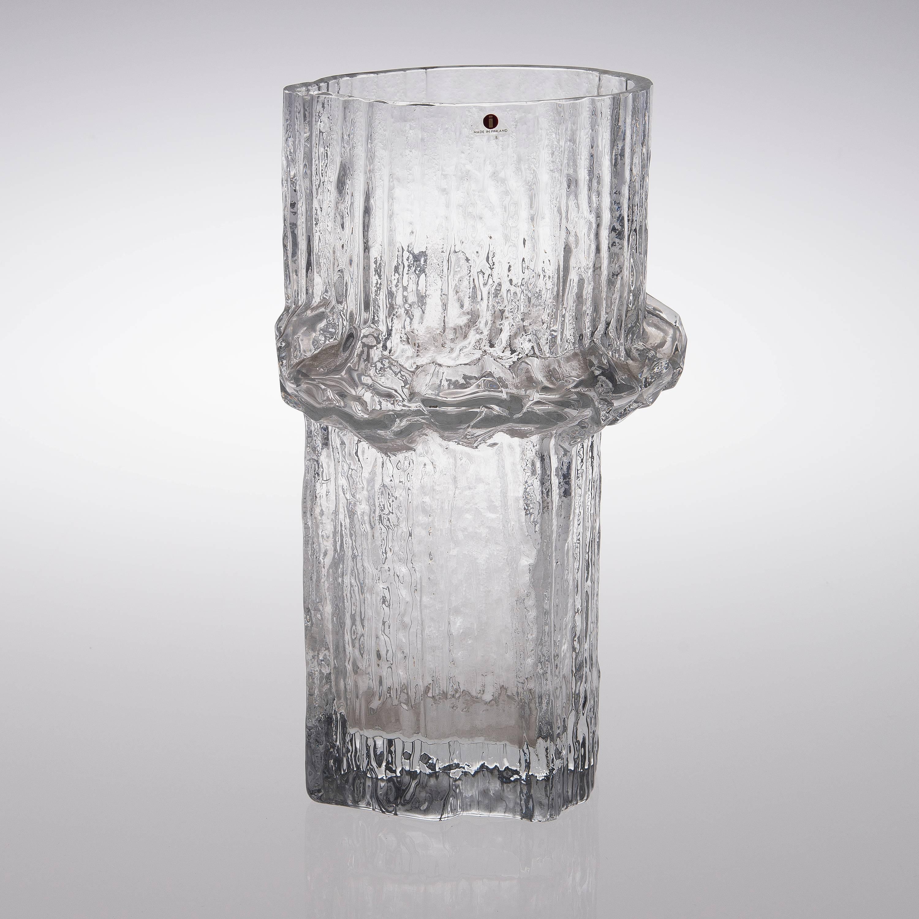Rare vase designed by Tapio Wirkkala.
Manufactured by Iittala, circa 1970.
Clear molded glass. 
Signature incised, retains original label.