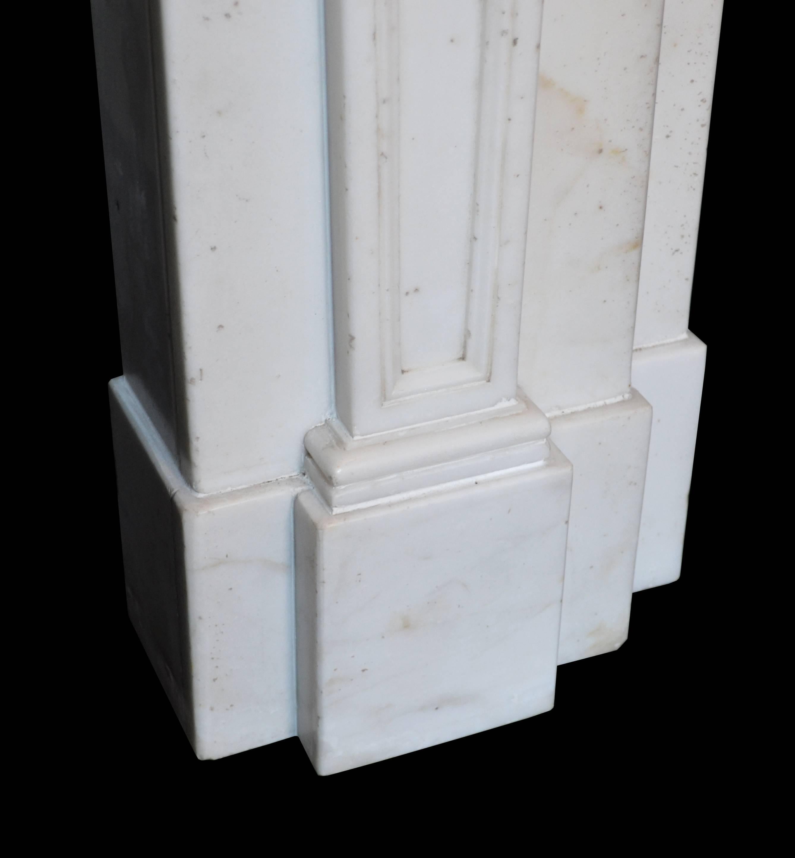 British 18th Century Statuary Marble Mantel with Wedgewood Panel Inlay (GEO-ZE38)