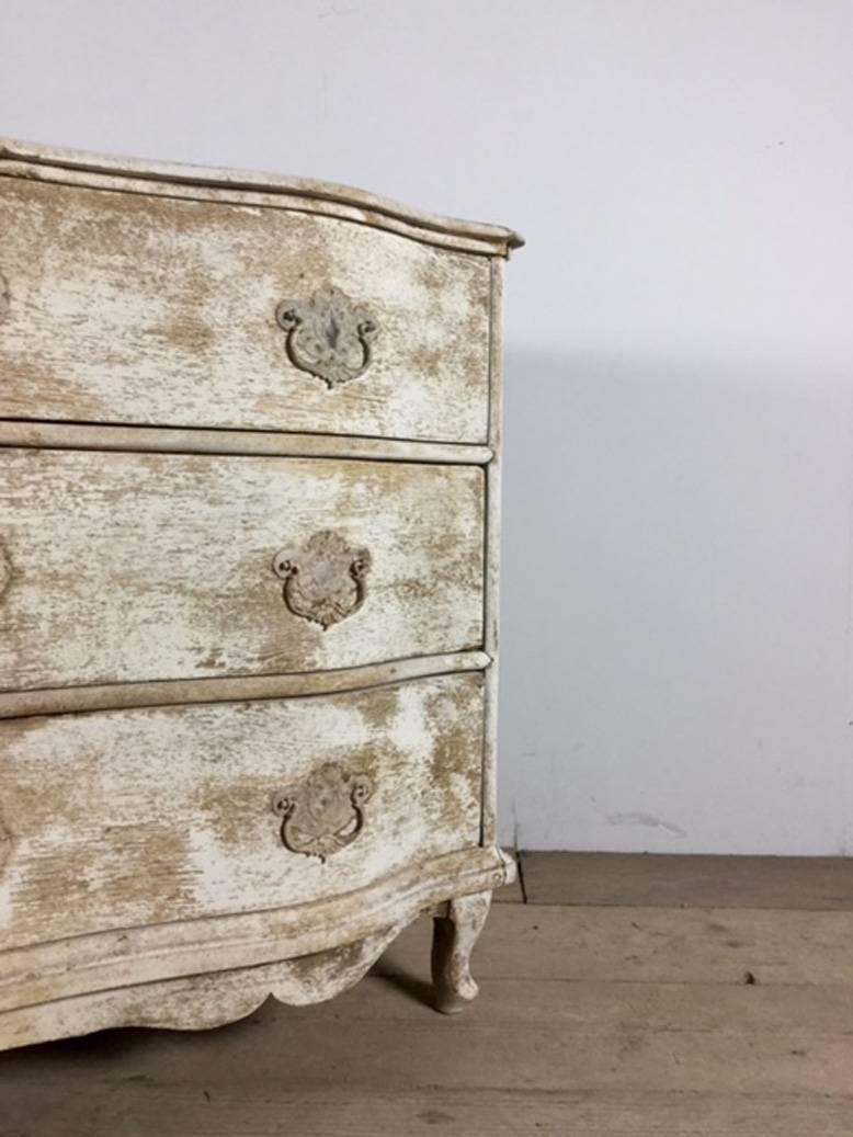 18th Century Louis XV Period French Serpentine Chest of Drawers 2
