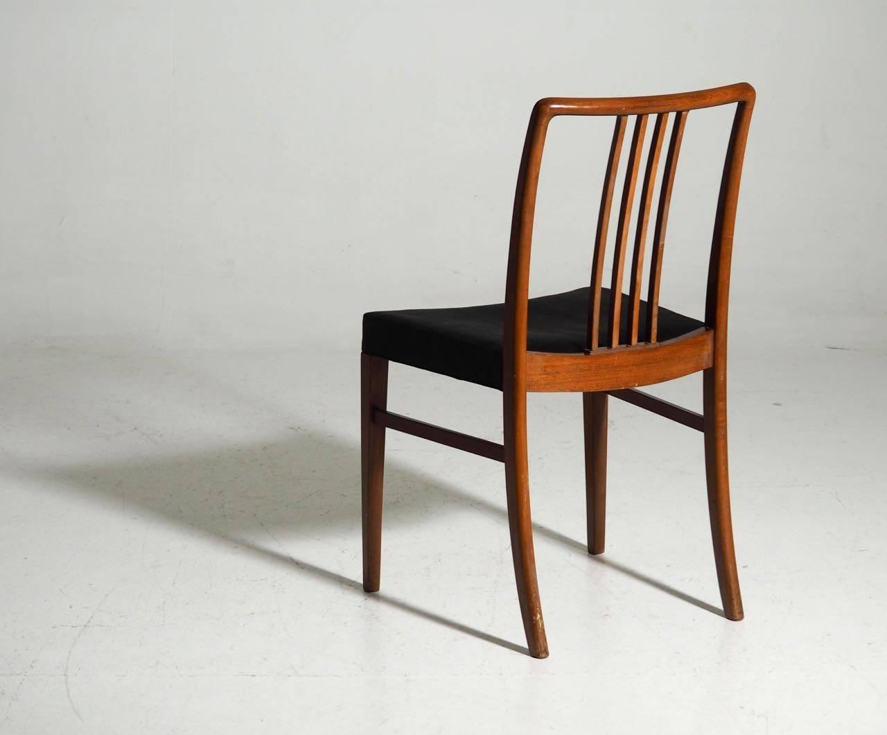 Mid-20th Century Twelve Dining Chairs in Mahogany with Black Horsehair Seats, circa 1950