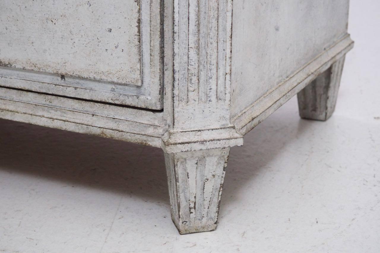 Swedish Gustavian Period Antique Painted Chest, 18th Century 2