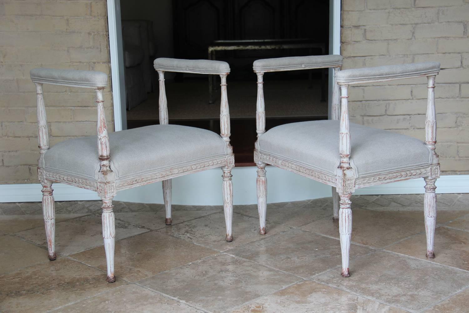 Swedish Gustavian Antique Pair Window Seat Benches with Armrests, 19th Century In Excellent Condition In Wichita, KS