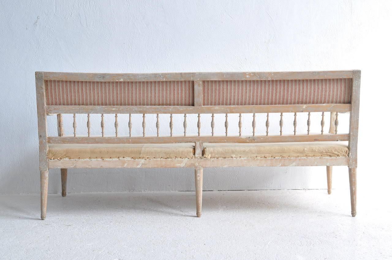 Swedish Period Gustavian Lindome Sofa Bench in Original Paint, 18th Century 2